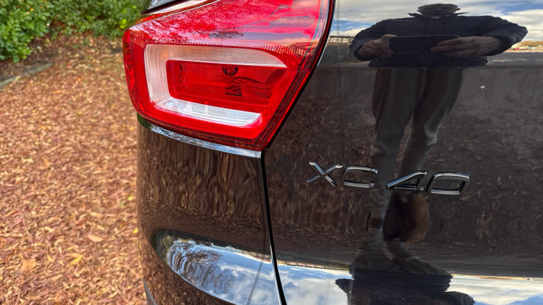 Volvo XC40 2.0 B3P Plus Black Edition 5dr Auto Petrol Estate